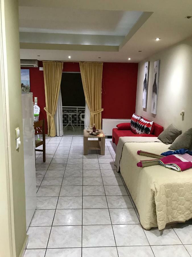 Steps To Nea Chora Beach Angela Apt ,10Min To Town Chania  Exterior foto